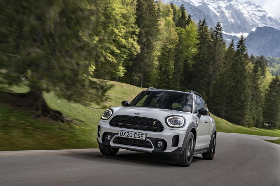  Mini Cooper SE Countryman ALL4 (F60) 2020 года  (WW) (фото 2 из 130)